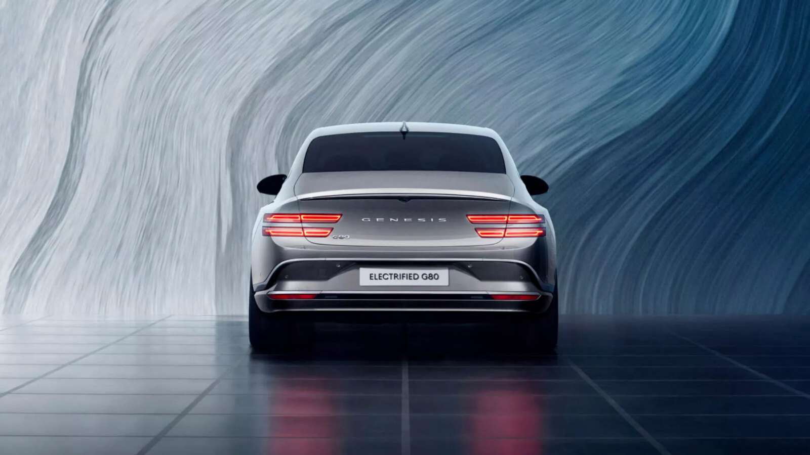 Με έξτρα αυτονομία και 27άρα οθόνη το ανανεωμένο Genesis G80